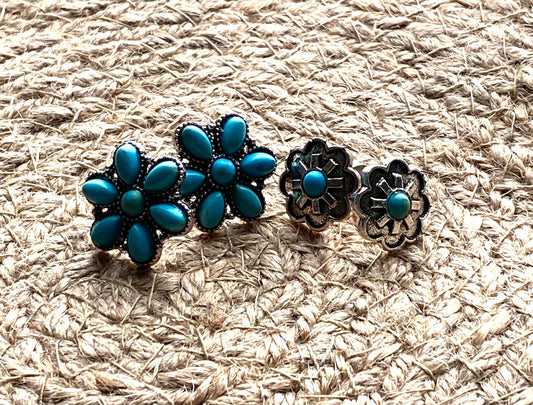 Vintage Flower Turquoise Earrings - 2 pack